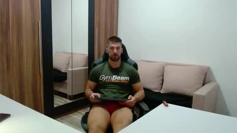 darius_94 online show from 10/29/25, 05:42