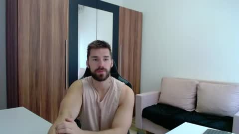 Snapshot of darius_94 chatting on 06/20/26, 08:39 darius_94 online show from 06/20/26, 08:39