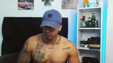 Darius Phoenix  online show from 12/31/24, 08:04