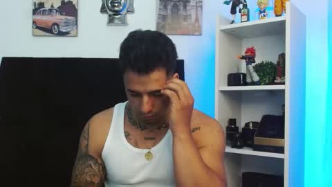 Darius Phoenix  online show from 01/04/25, 04:32