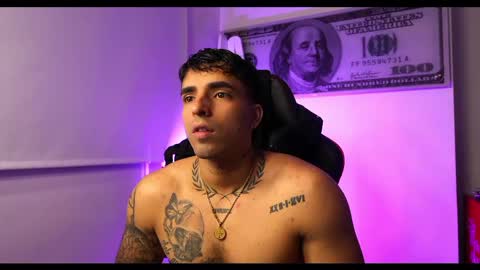 Darius Phoenix  online show from 02/13/25, 04:00