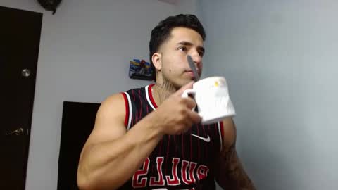 Snapshot of darius_phoenix chatting on 02/09/26, 08:24 Darius Phoenix online show from 02/09/26, 08:24