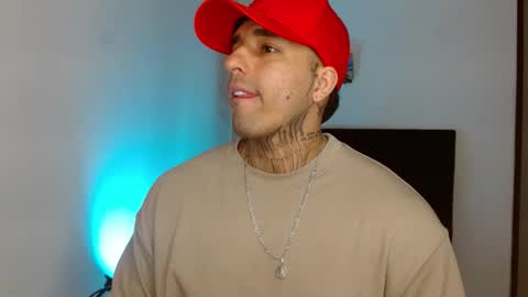 Darius Phoenix  online show from 03/06/26, 06:59