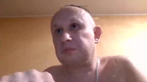 dxd69 online show from 12/22/25, 04:37