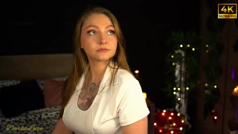 Snapshot of dark_alure chatting on 12/14/25, 06:01 DarkaLure online show from 12/14/25, 06:01