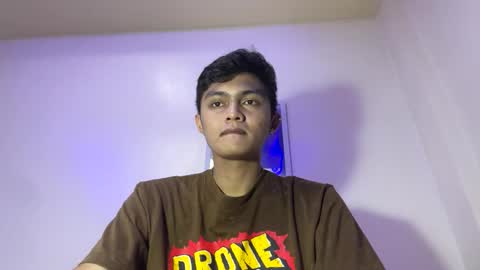 Snapshot of dark_angel69x chatting on 12/16/25, 06:46 Guile online show from 12/16/25, 06:46