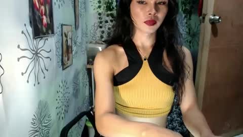 yushico online show from 02/25/25, 12:03