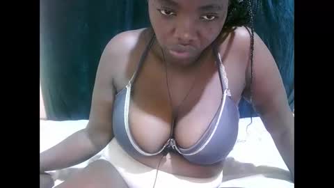 Snapshot of dark_anggel chatting on 09/18/25, 05:04 dark_anggel online show from 09/18/25, 05:04