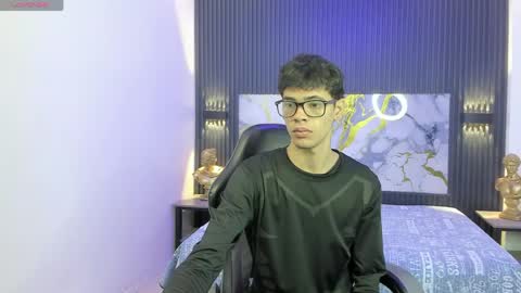 DARCK online show from 04/10/26, 12:10