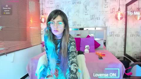 dark_dominika online show from 02/24/26, 12:58