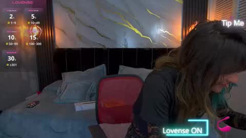 dark_dominika online show from 03/05/26, 01:07