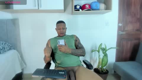 dark_dominion online show from 10/11/25, 06:50