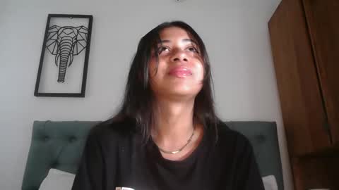 Sofia online show from 10/08/25, 07:11