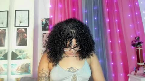 dark_flama online show from 10/31/25, 02:51