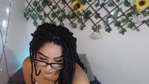 dark_flama online show from 07/02/26, 12:21