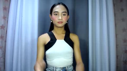 LIANNA online show from 04/15/26, 10:22