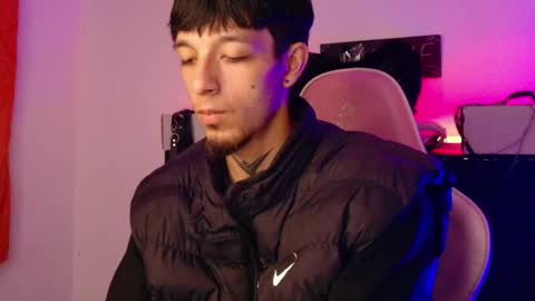 rosse online show from 02/17/26, 03:25