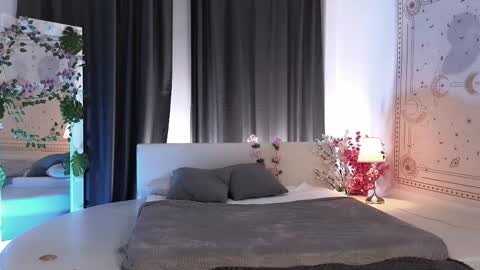 Vamp  online show from 03/07/25, 10:45