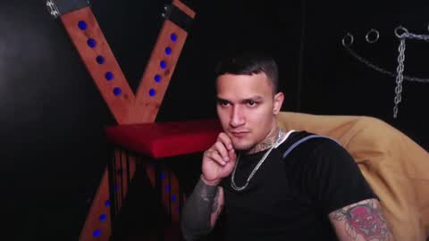 Snapshot of darkbenito chatting on 01/14/26, 02:55 Benito online show from 01/14/26, 02:55