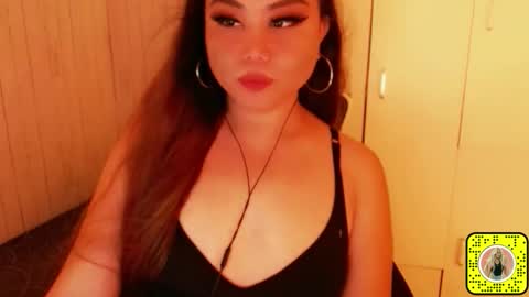 Snapshot of darkbirde chatting on 11/06/25, 07:48 Rose Dawson online show from 11/06/25, 07:48