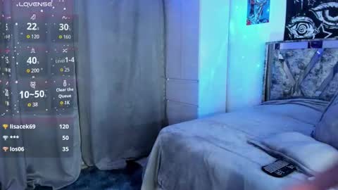 Snapshot of darkboy26_ chatting on 10/16/25, 03:29 Blake online show from 10/16/25, 03:29