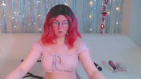 Snapshot of darkheto chatting on 02/08/25, 05:18 Kelly online show from 02/08/25, 05:18