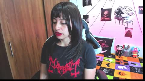 Hi Im Yuri  independent modelhelp me get my 111 hands upuwu online show from 11/29/25, 08:12