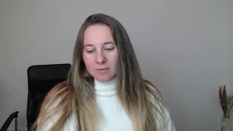 Anna online show from 10/29/25, 10:22