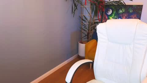 darkmoon____ online show from 12/02/24, 11:45