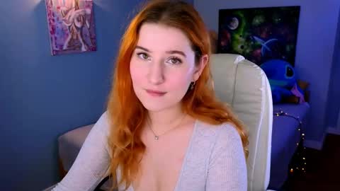 darkmoon____ online show from 10/31/25, 04:08