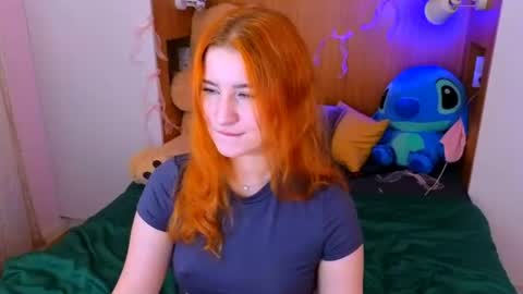 Snapshot of darkmoon____ chatting on 06/23/26, 01:42 darkmoon____ online show from 06/23/26, 01:42