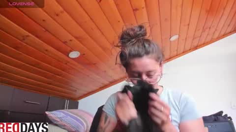 Darkness online show from 09/12/25, 04:40