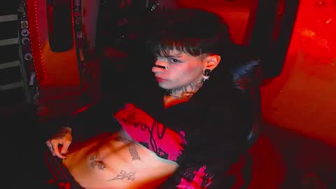   online show from 11/10/25, 06:34