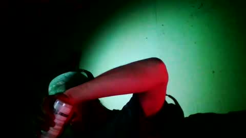 Snapshot of darknessdragon6 chatting on 02/24/26, 09:51 darknessdragon6 online show from 02/24/26, 09:51