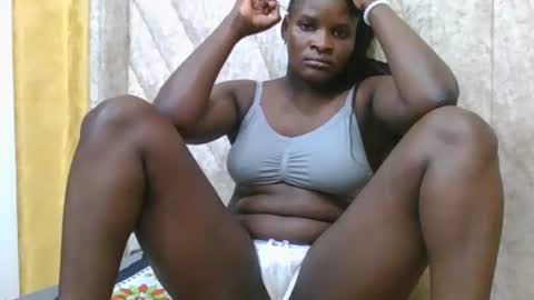 SHANICE online show from 10/31/25, 11:17