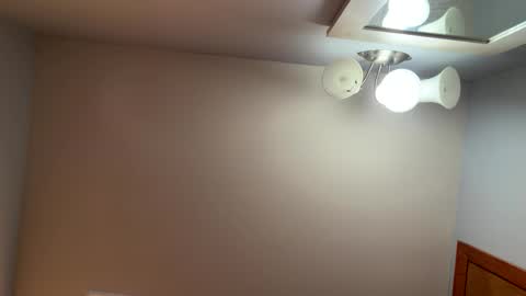 darknite083072 online show from 12/16/25, 11:04