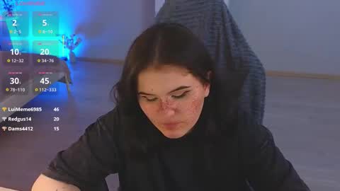 Snapshot of darksh1ne chatting on 02/05/26, 10:36 Shine online show from 02/05/26, 10:36