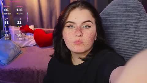 Snapshot of darksh1ne chatting on 02/07/26, 10:30 Shine online show from 02/07/26, 10:30