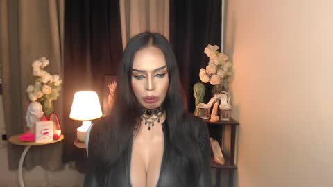 HAPPY BIRTHDAY MISTRESS MADRIANA online show from 01/23/25, 09:39