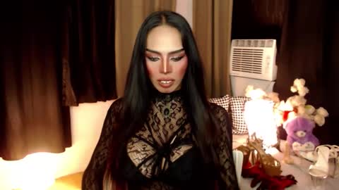 HAPPY BIRTHDAY MISTRESS MADRIANA online show from 12/18/25, 02:34