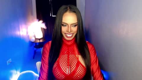 HAPPY BIRTHDAY MISTRESS MADRIANA online show from 04/09/26, 06:19