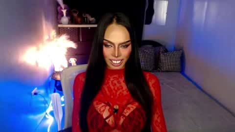 Snapshot of darksoul_mistress chatting on 06/27/26, 05:23 HAPPY BIRTHDAY MISTRESS MADRIANA online show from 06/27/26, 05:23