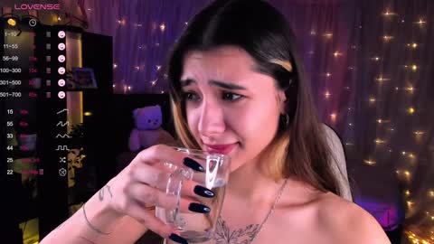 Belle online show from 12/11/24, 06:58