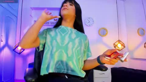 darliing_hott online show from 01/12/26, 12:54