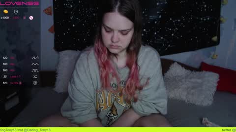 darling_tony18 online show from 02/01/25, 10:55