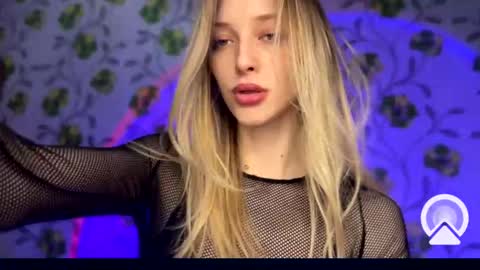 D online show from 12/14/25, 03:39