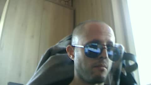 Snapshot of dartrok chatting on 05/17/26, 02:46 Dartrok online show from 05/17/26, 02:46