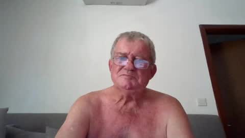 darwincock online show from 06/26/26, 05:12