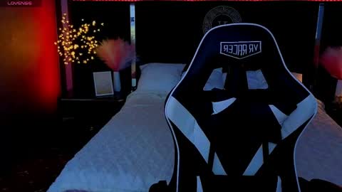 Snapshot of daryana_gray chatting on 06/01/26, 06:15 daryana_gray online show from 06/01/26, 06:15