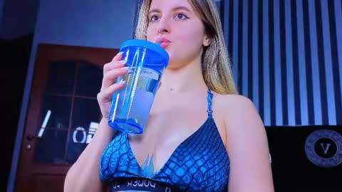daryana_gray online show from 07/14/26, 10:21